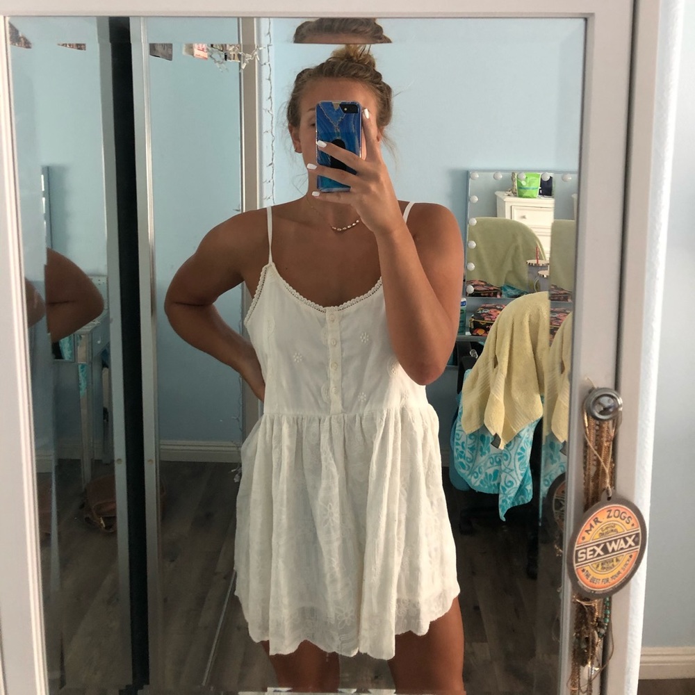 White, flowy summer dress. SeaGypsie Size L